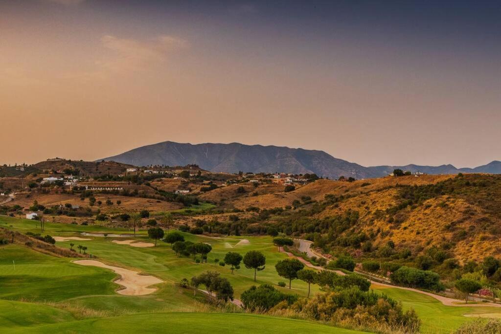 Sitio de CalahondaCasa Cerro Azul In La Cala Hills Clubアパートメント エクステリア 写真